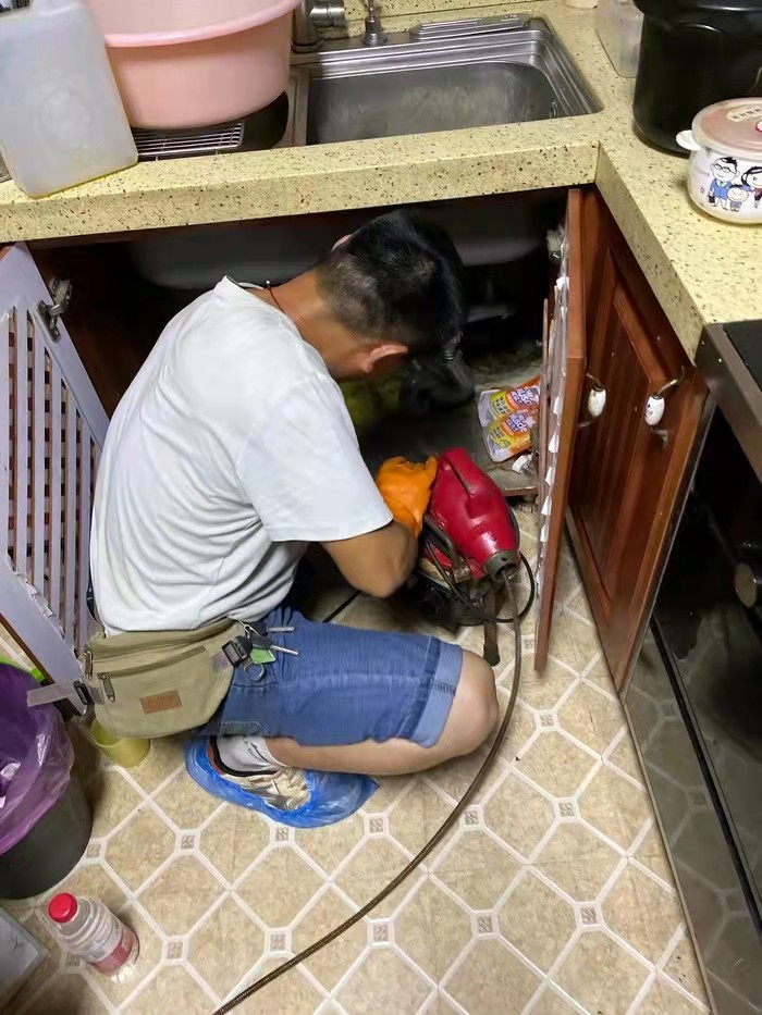 沁园街道通下水道